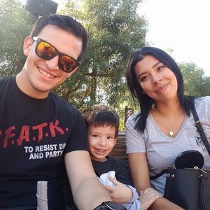 Meet your Posher, Christian